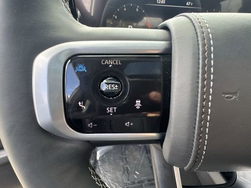 Used 2026 Nissan Armada Platinum Reserve AWD/4WD image 22
