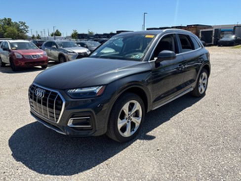 Used 2021 Audi Q5 Prestige w/ Prestige Package AWD/4WD image 15