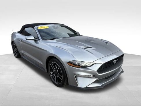 Used 2021 Ford Mustang Premium image 7