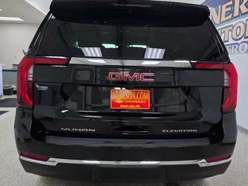 Used 2026 GMC Yukon Elevation AWD/4WD image 6