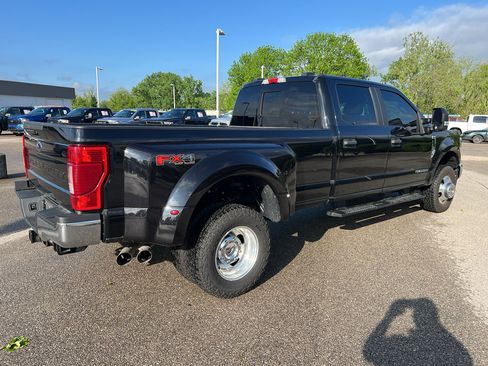 Used 2022 Ford F350 XL w/ STX Appearance Package AWD/4WD image 8
