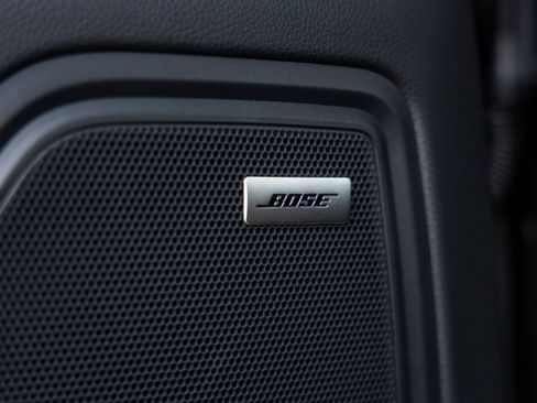New 2026 Porsche Macan AWD/4WD image 24