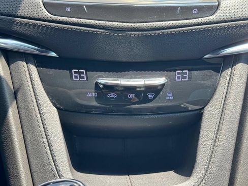 Used 2023 Cadillac XT5 Premium Luxury AWD/4WD image 22