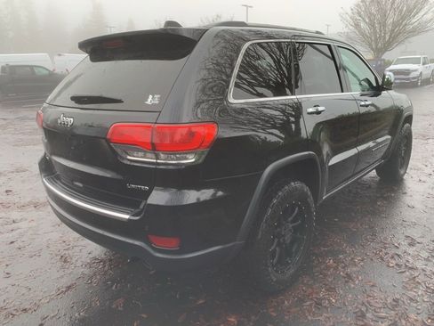Used 2017 Jeep Grand Cherokee Limited w/ Luxury Group II image 4