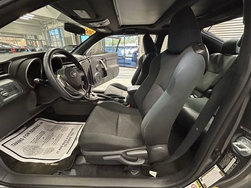 Used 2011 Scion tC Base image 40