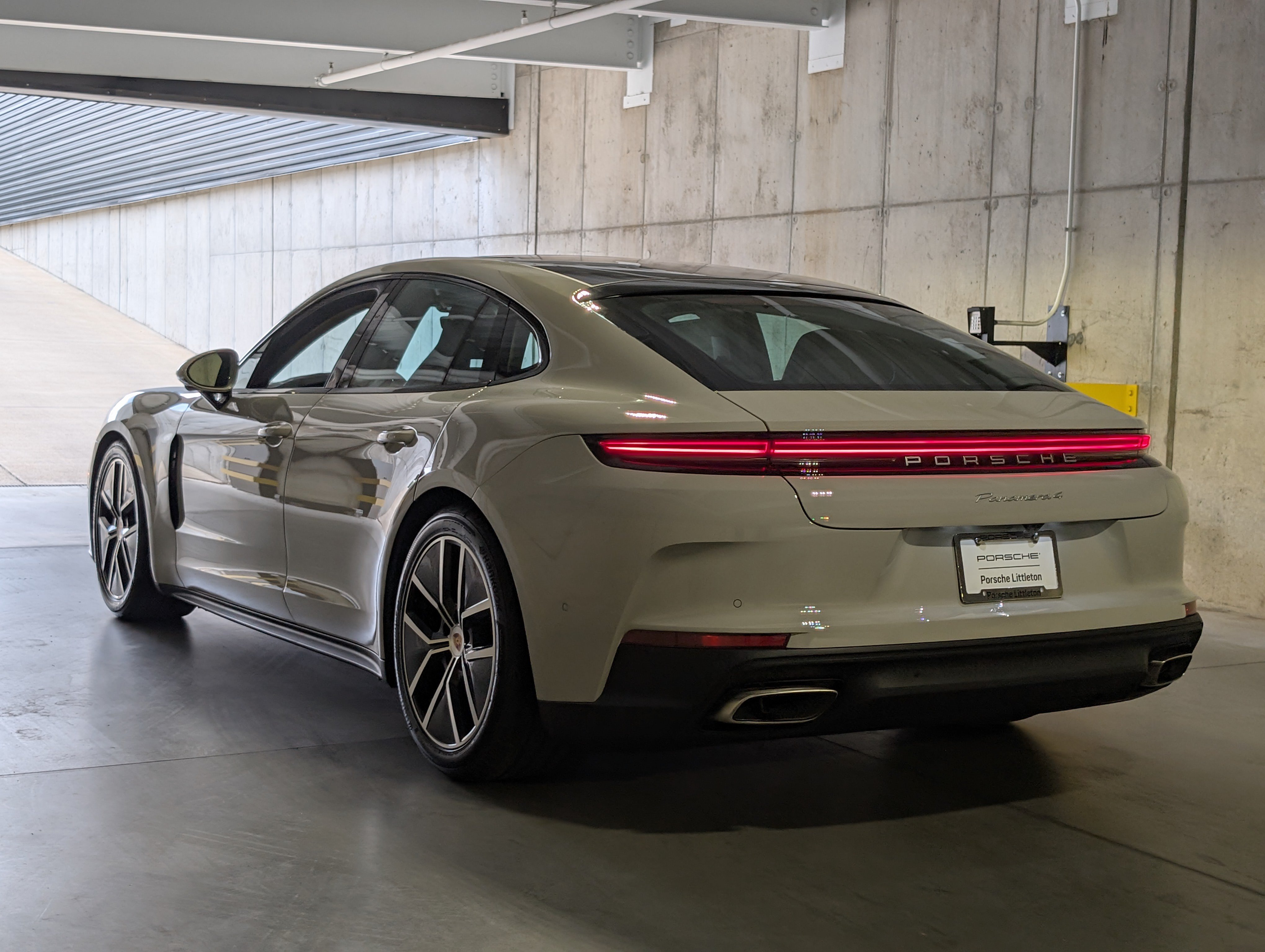 New 2026 Porsche Panamera 4 AWD/4WD image 3