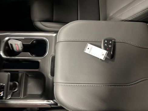 New 2026 GMC Sierra 1500 SLT w/ SLT Premium Plus Package image 26