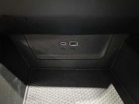 Used 2026 Chevrolet Equinox LT w/ Convenience Package II AWD/4WD image 33