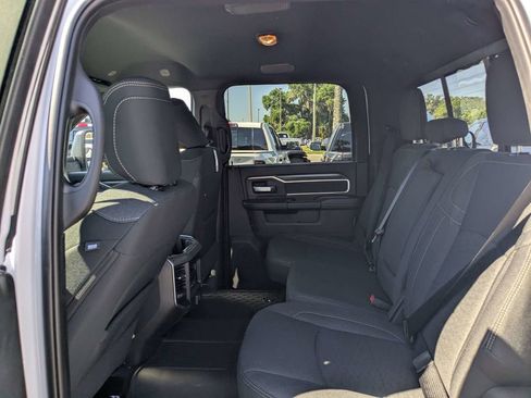 New 2026 RAM 2500 Big Horn AWD/4WD image 14