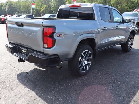 Used 2023 Chevrolet Colorado Z71 w/ Z71 Convenience Package 2 AWD/4WD image 36