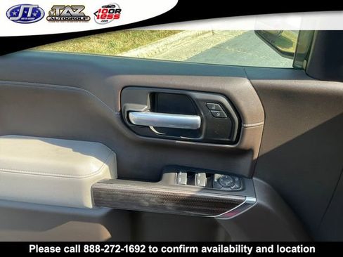 Used 2021 Chevrolet Silverado 1500 LT Trail Boss w/ Convenience Package II AWD/4WD image 11