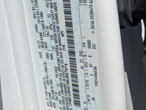 Certified 2021 Ford Escape SEL AWD/4WD image 39