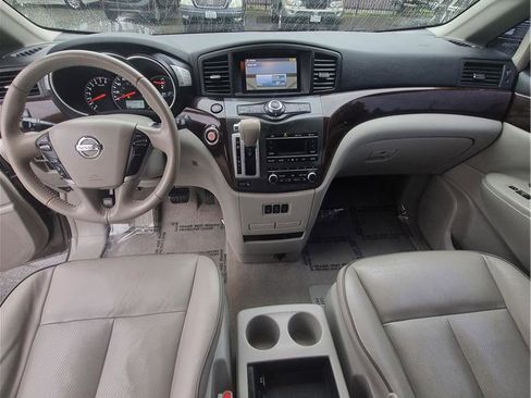 Used 2014 Nissan Quest SV w/ Leather Package image 18