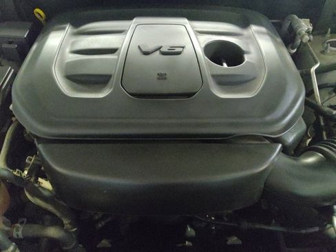Used 2019 Jeep Grand Cherokee Limited w/ Luxury Group II RWD image 30