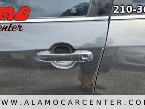 Used 2013 Toyota Camry XLE FWD image 10