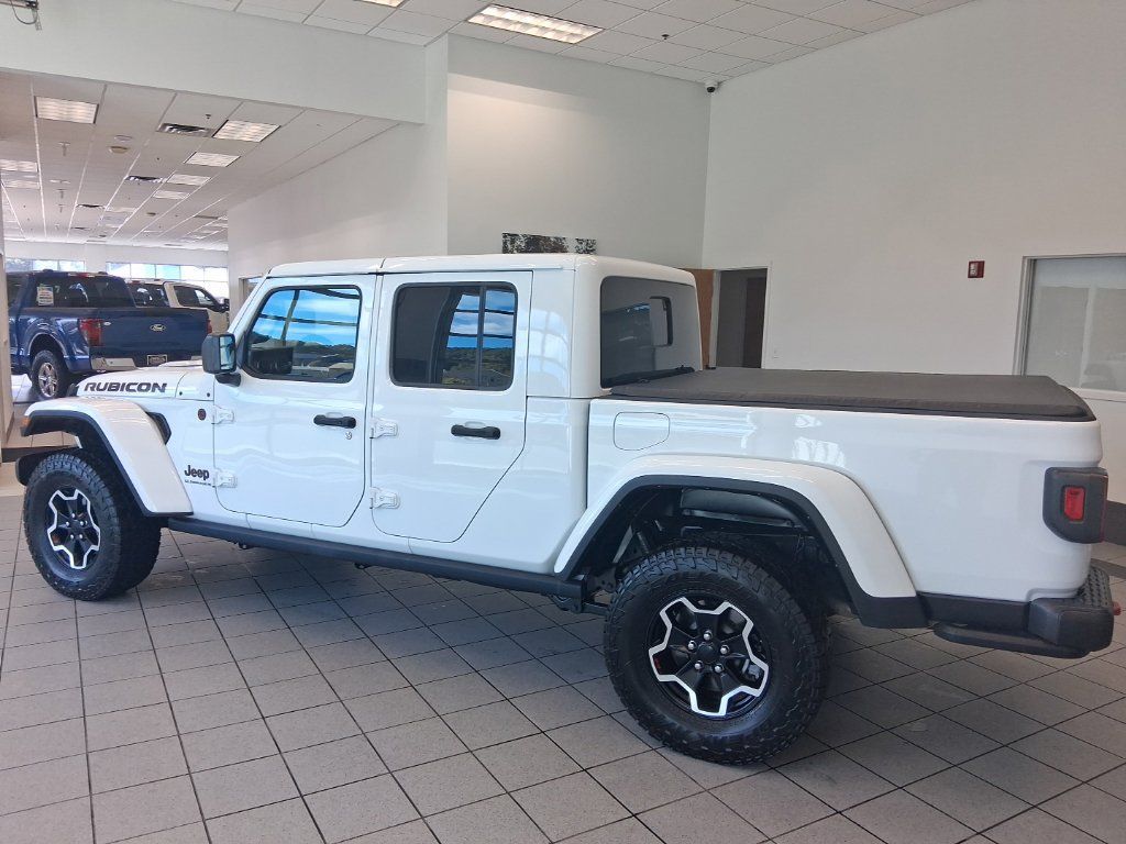Used 2023 Jeep Gladiator Rubicon w/ Cold Weather Group AWD/4WD image 7