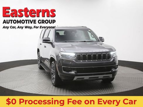 Used 2024 Jeep Wagoneer Series II AWD/4WD image 54