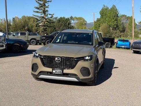 Used 2025 MAZDA CX-70 Plug-In Hybrid w/ Premium Plus AWD/4WD image 4