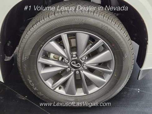 Used 2026 INFINITI QX80 Pure AWD/4WD image 9