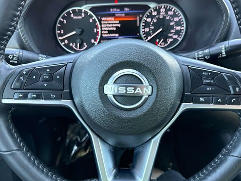 Used 2025 Nissan Sentra SV w/ All-Weather Package FWD image 26