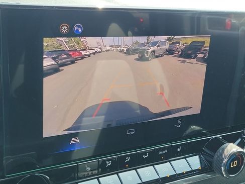 New 2026 Chevrolet Colorado Trail Boss AWD/4WD image 9
