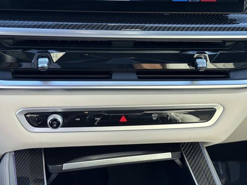 Used 2025 BMW X5 M60i image 23