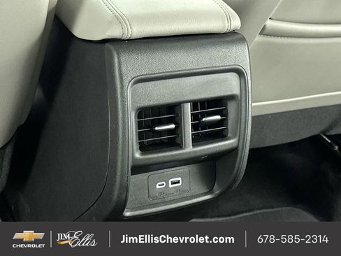 Certified 2023 Cadillac XT4 Luxury image 21