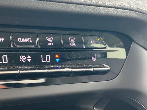 Used 2022 Buick Envision Preferred image 30