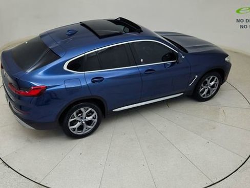 Used 2025 BMW X4 xDrive30i AWD/4WD image 86