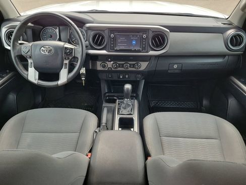 Used 2019 Toyota Tacoma SR5 image 13