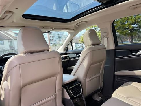 Used 2022 Lincoln Nautilus Reserve image 27