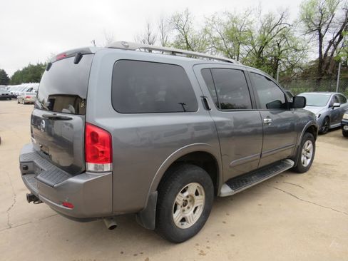 Used 2013 Nissan Armada SV image 6