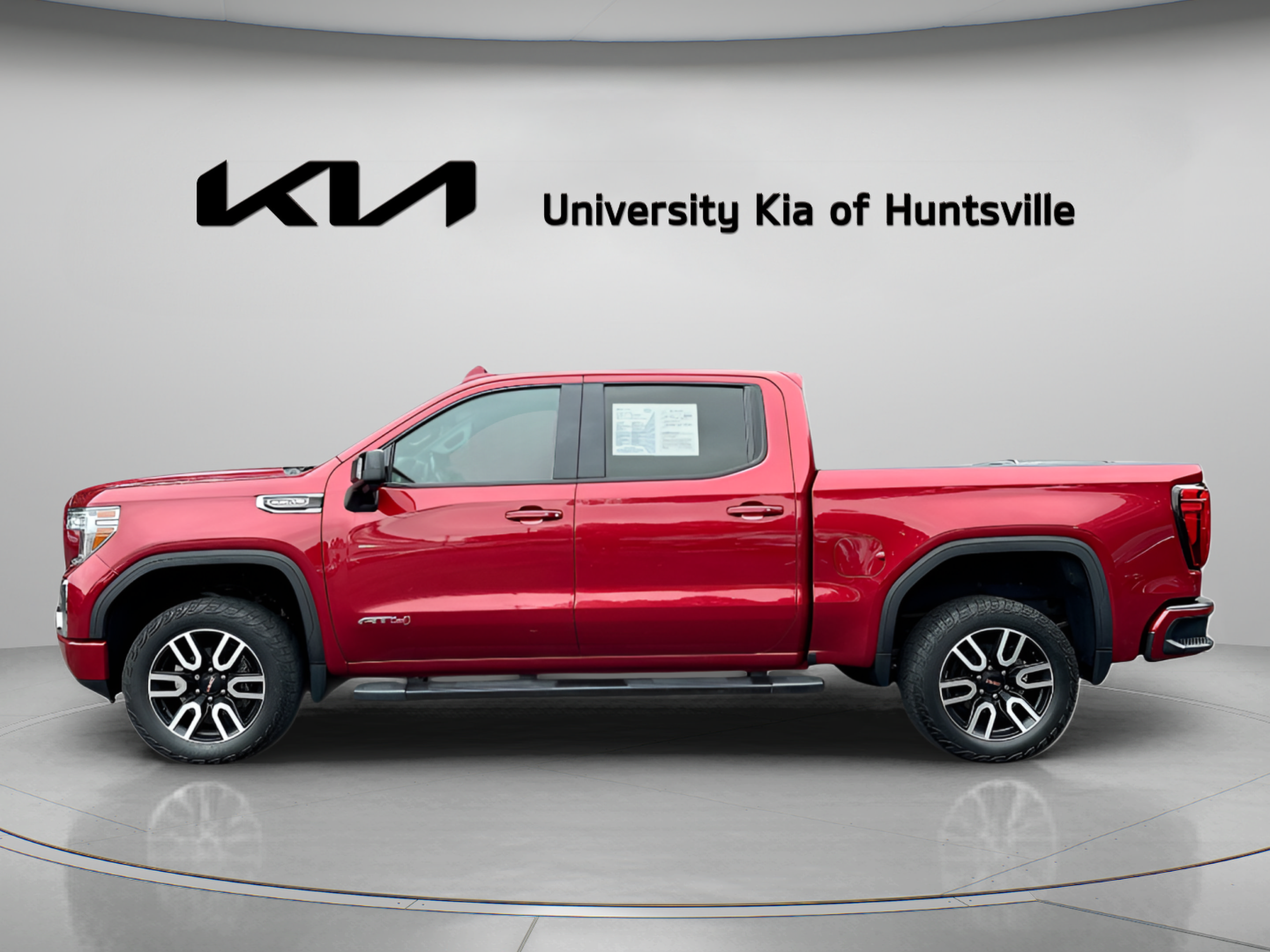 Used 2020 GMC Sierra 1500 AT4 w/ AT4 Premium Package AWD/4WD image 5