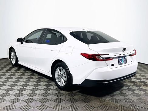 Certified 2025 Toyota Camry LE AWD/4WD image 5