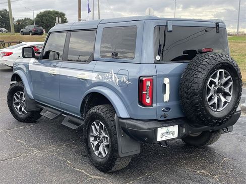 Used 2023 Ford Bronco Badlands image 5