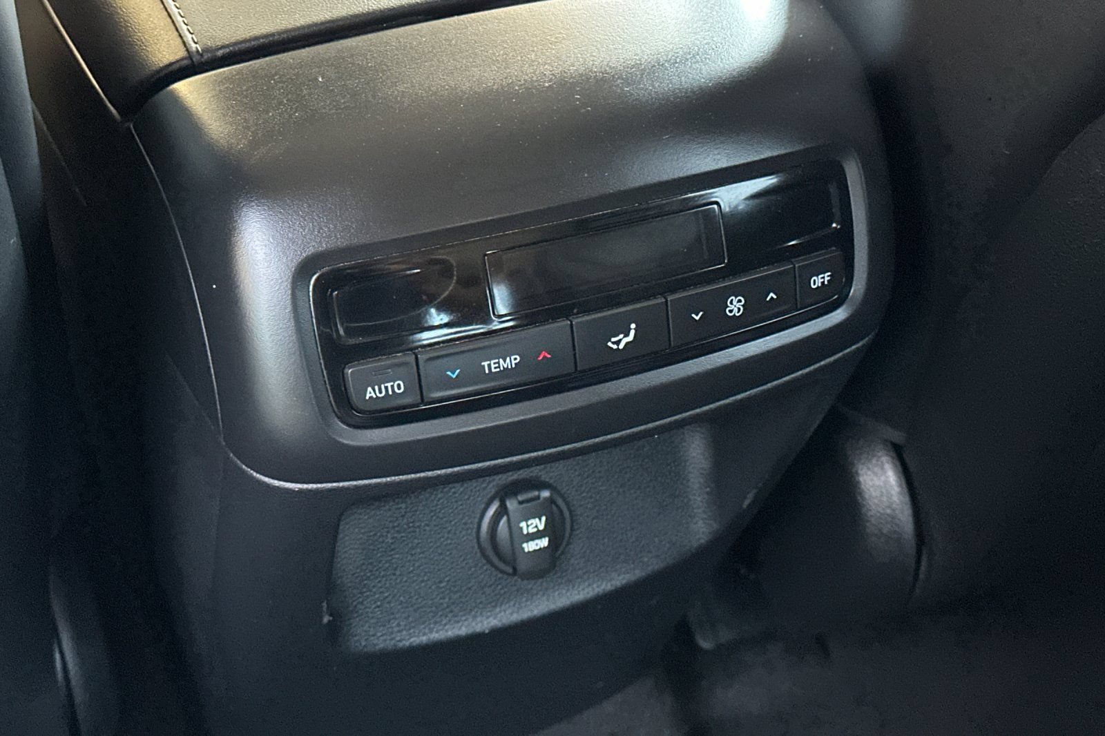 Used 2025 Hyundai Palisade SEL FWD image 15