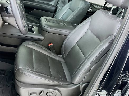 Used 2021 Chevrolet Tahoe Z71 w/ Luxury Package image 20