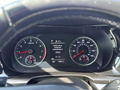Used 2022 Kia K5 GT FWD image 6