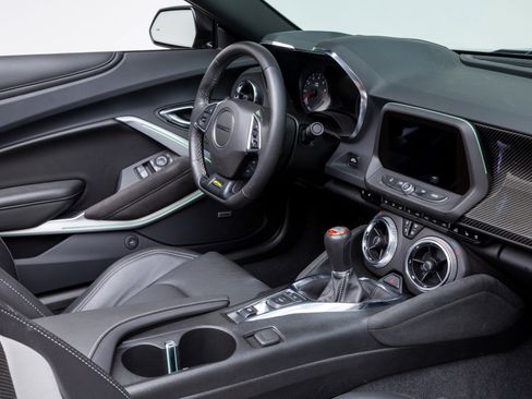 Used 2023 Chevrolet Camaro SS image 26