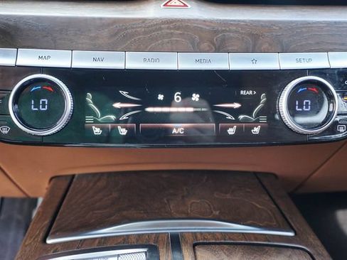 Used 2022 Genesis G80 2.5T w/ Advanced Package RWD image 19