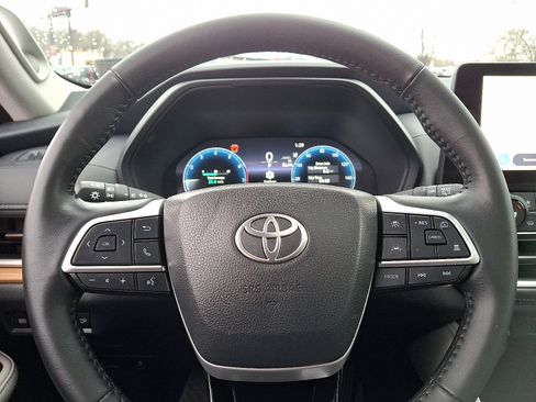 Certified 2025 Toyota Grand Highlander AWD image 20