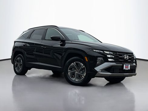 Used 2025 Hyundai Tucson Blue image 1