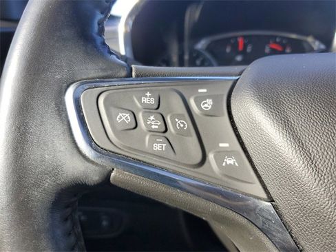 Used 2020 Chevrolet Equinox Premier image 18