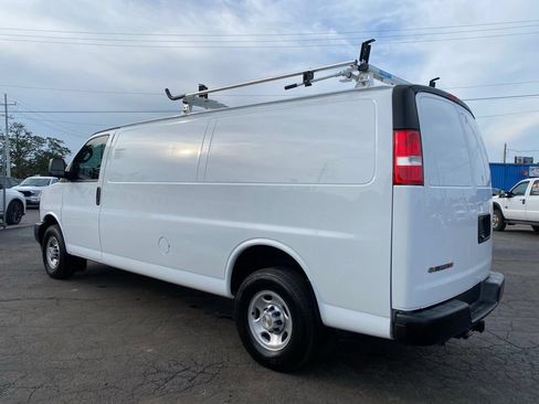 Used 2025 Chevrolet Express 2500 Extended w/ Driver Convenience Package RWD image 5