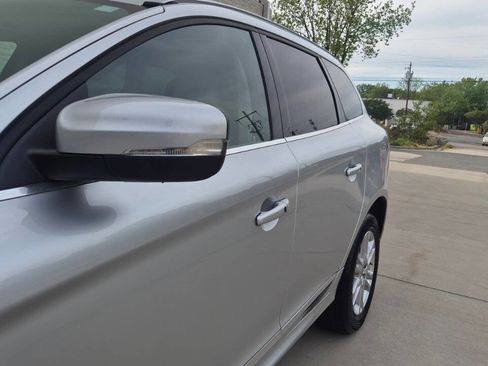 Used 2015 Volvo XC60 T5 Platinum image 15
