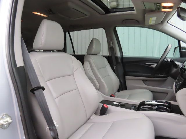 Used 2019 Honda Pilot Touring image 28