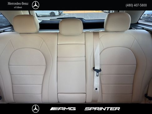 Used 2022 Mercedes-Benz GLC 300 4MATIC image 17