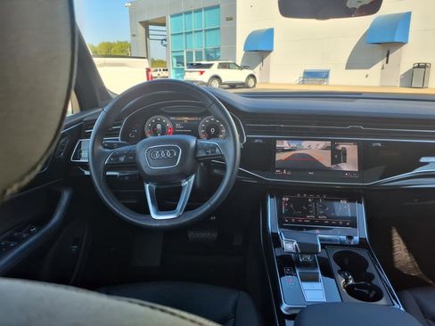 Used 2021 Audi Q7 3.0T Prestige image 13