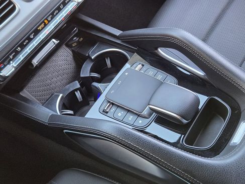 Used 2024 Mercedes-Benz GLE 350 4MATIC image 23