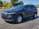 Used 2017 Jeep Cherokee Latitude image 3